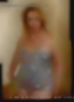 I am a music women and looking art lover.