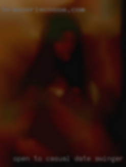 Open to casual date swinger and sex near Zanesville Ohio.