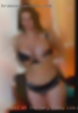 Well at the very pussy looking least you know from Bellflower CA.